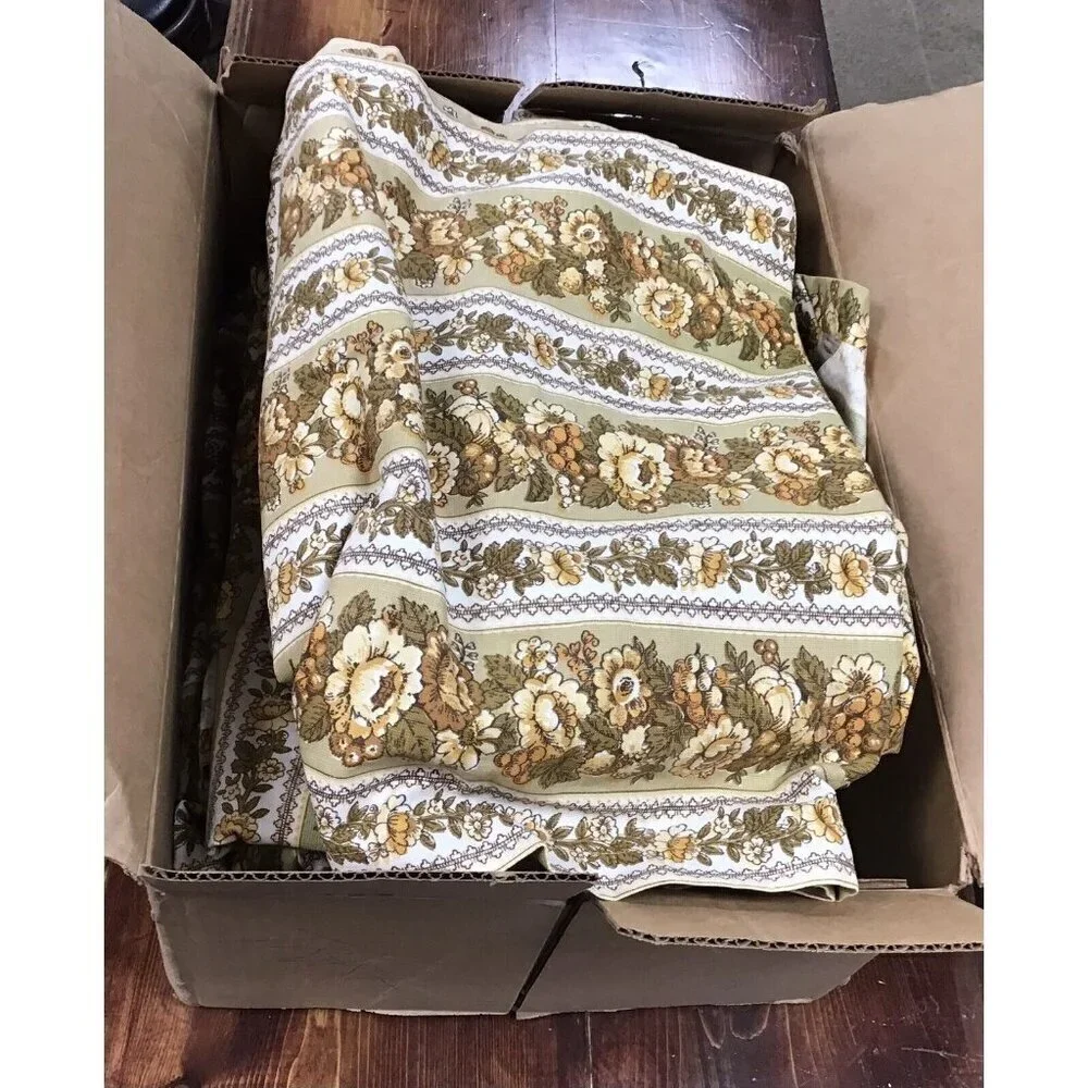 Vintage Mid Century Flower Material Lot